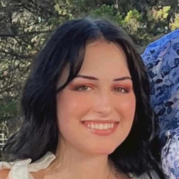 Anneliese Ayers